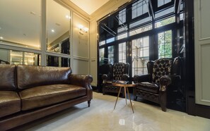 Meeting facility - Wall Street Maestro (Odesa)