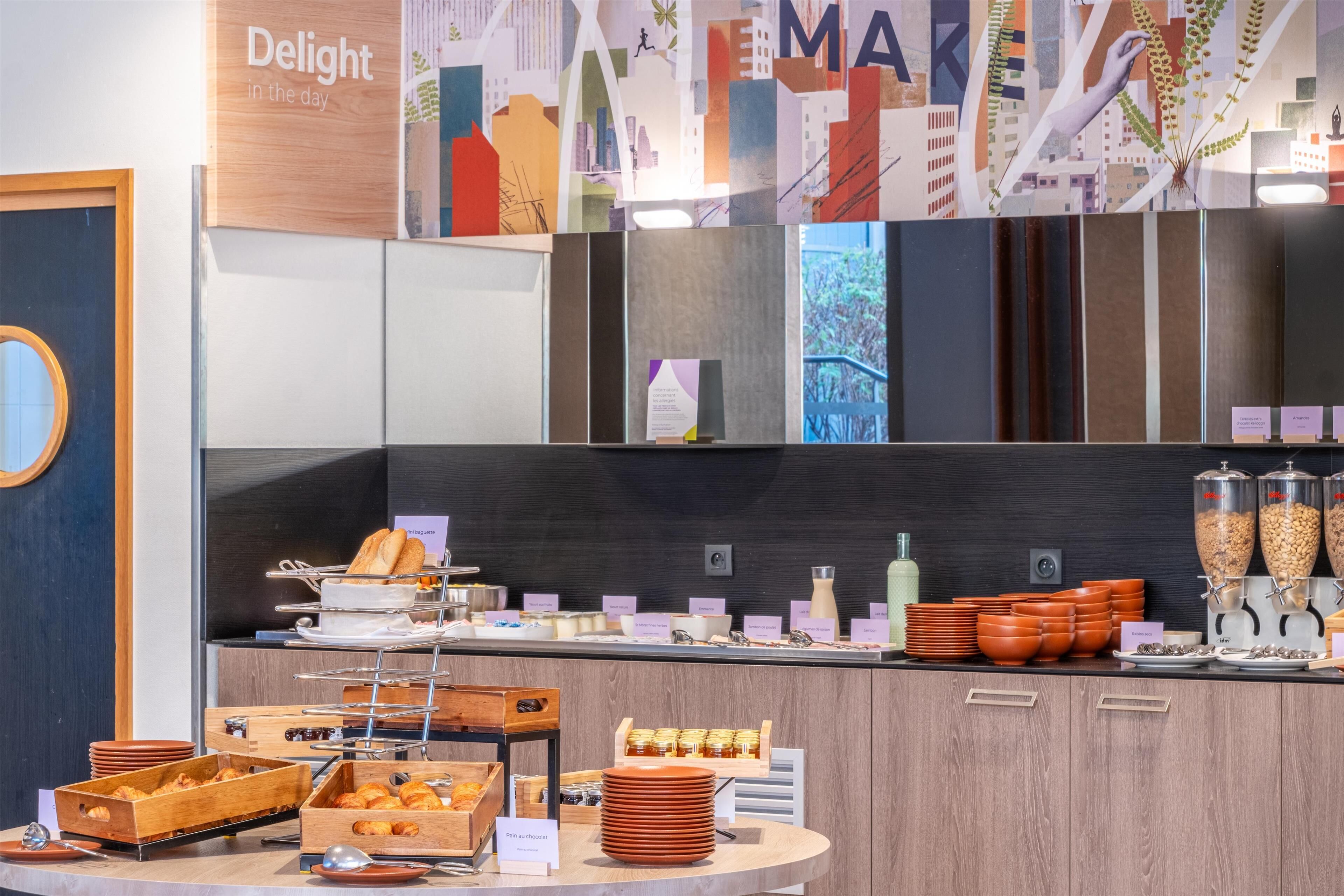 daily buffet breakfast (eur 16 per person)