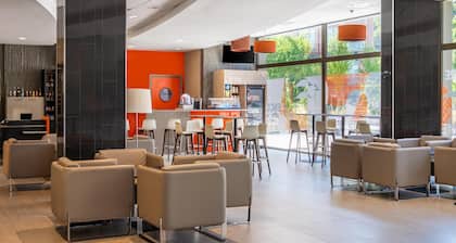Spark by Hilton Lyon Park Saone