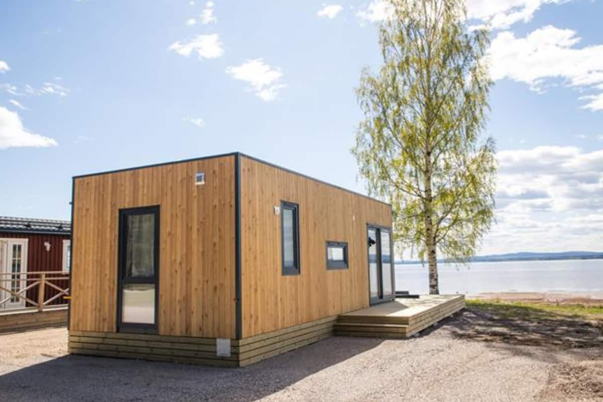 Classic Cabin, 2 Bedrooms, Patio, Beachside | Lake view