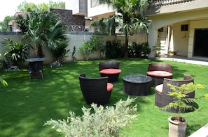 Garden - Gofas Lodge (Islamabad)