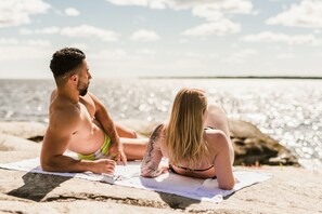 Plage à proximité, beach-volley
