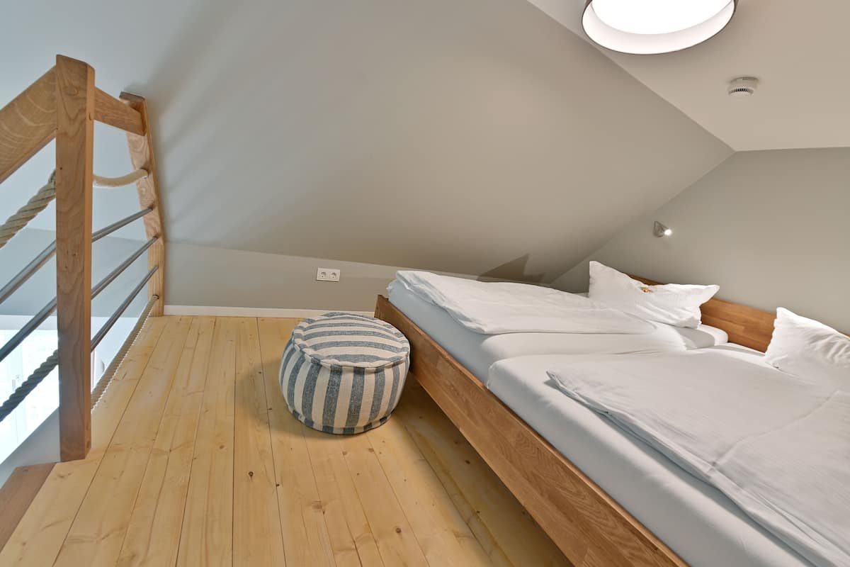 family apartment | 1 bedroom, soundproofing, free wifi, bed sheets