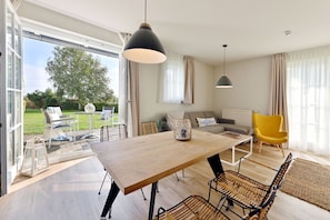 Premium Apartment | In-room dining