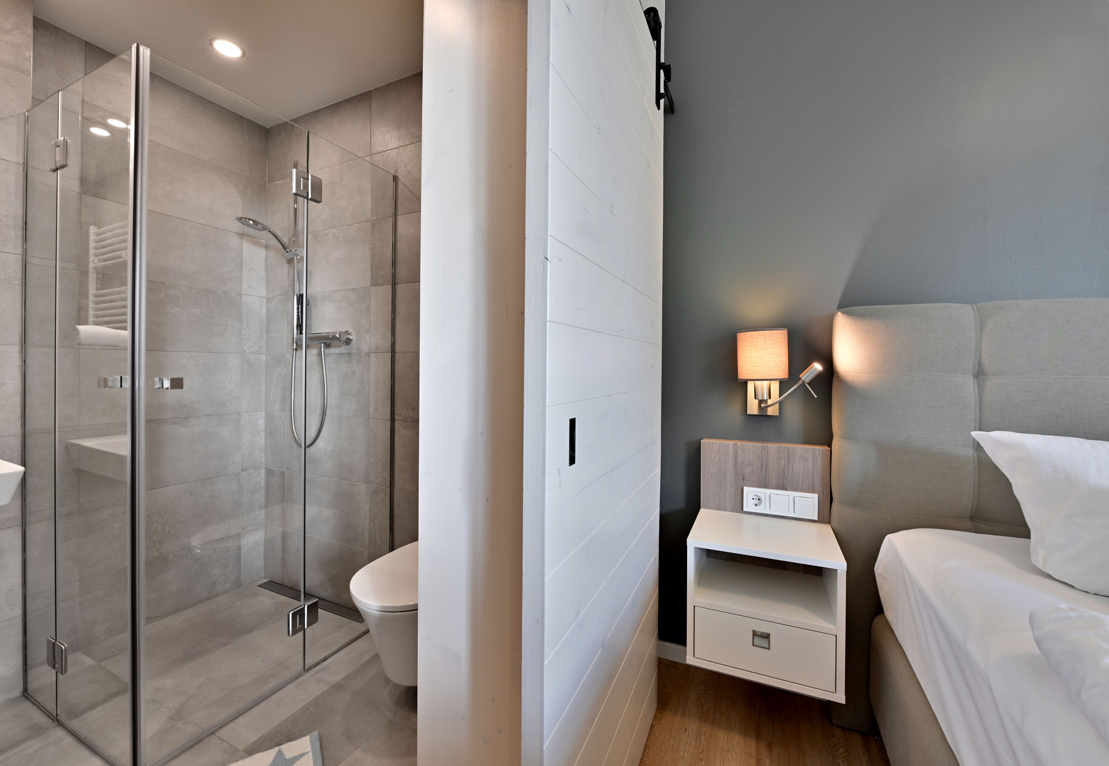 standard apartment | bathroom | shower, free toiletries, hair dryer, towels