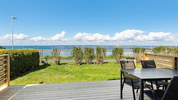 SjÀlvhushÄllsstuga 6 bÀddar | Utsikt frÄn rummet