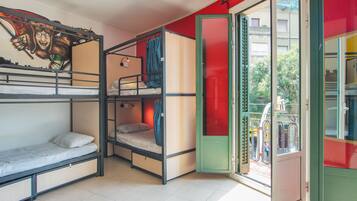 Gemeinsamer Schlafsaal, Nur Frauen, mit Bad (12 beds) | Kostenloses WLAN