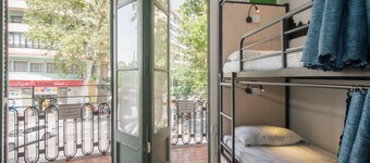 No Limit Hostel Graffiti