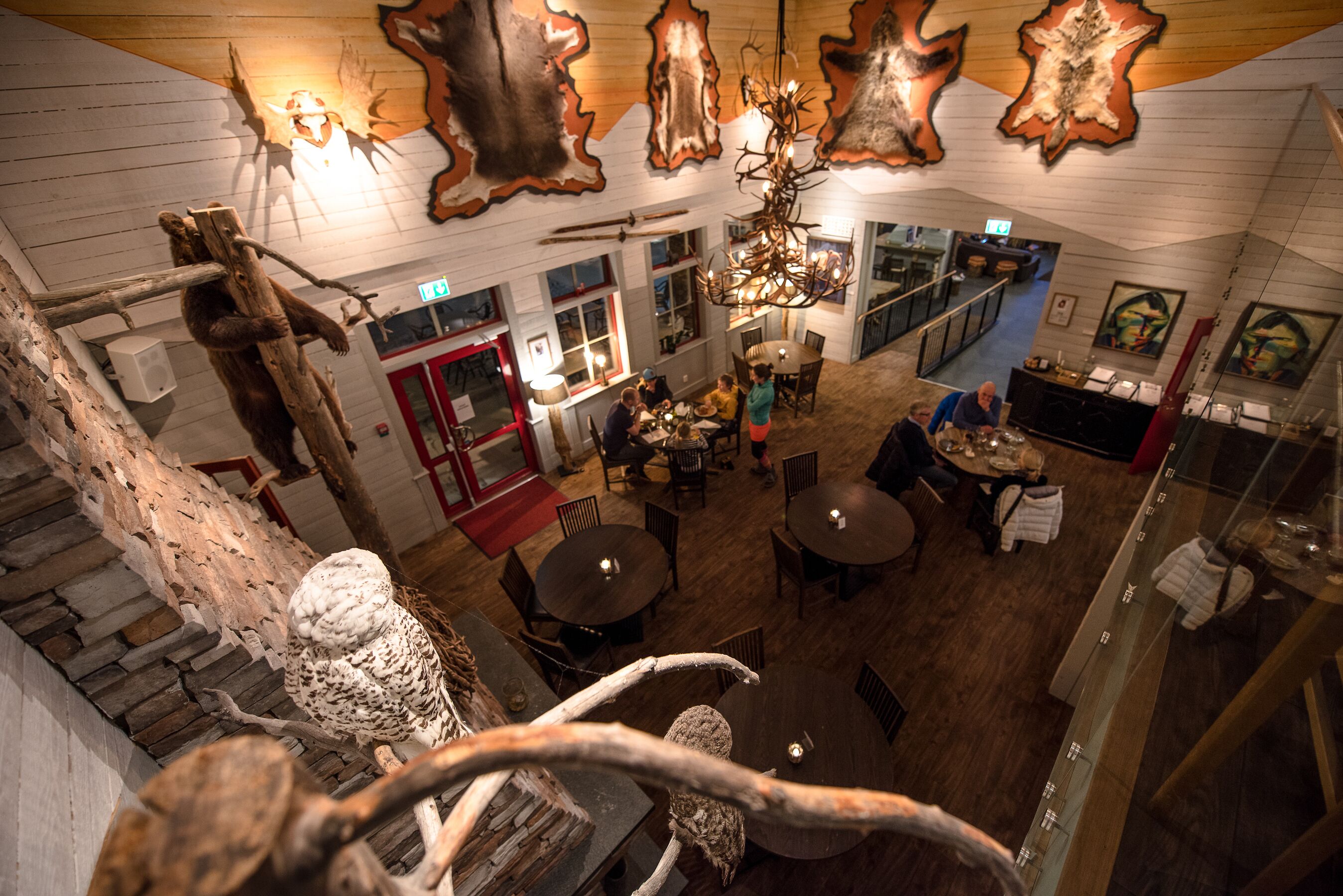 Lunch, dinner served; local cuisine, al fresco dining 