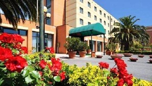 Unclassified image, 2 of 15, button - Meditur Hotel Pomezia (Pomezia)