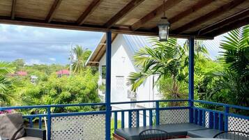 Family Suite, 2 Bedrooms, Garden View, Garden Area | Terrace/patio