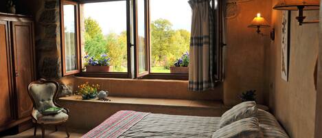 Premium bedding, pillowtop beds, individually decorated