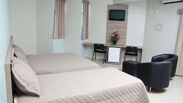 Quarto superluxo (Especial) | Frigobar, cortinas blackout, Wi-Fi de cortesia