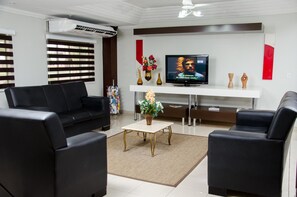 TV - Serras Hotel (Rondonopolis)