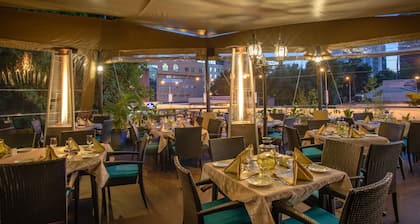 The Landmark Suites Westlands, Nairobi- Next to Westgate Mall