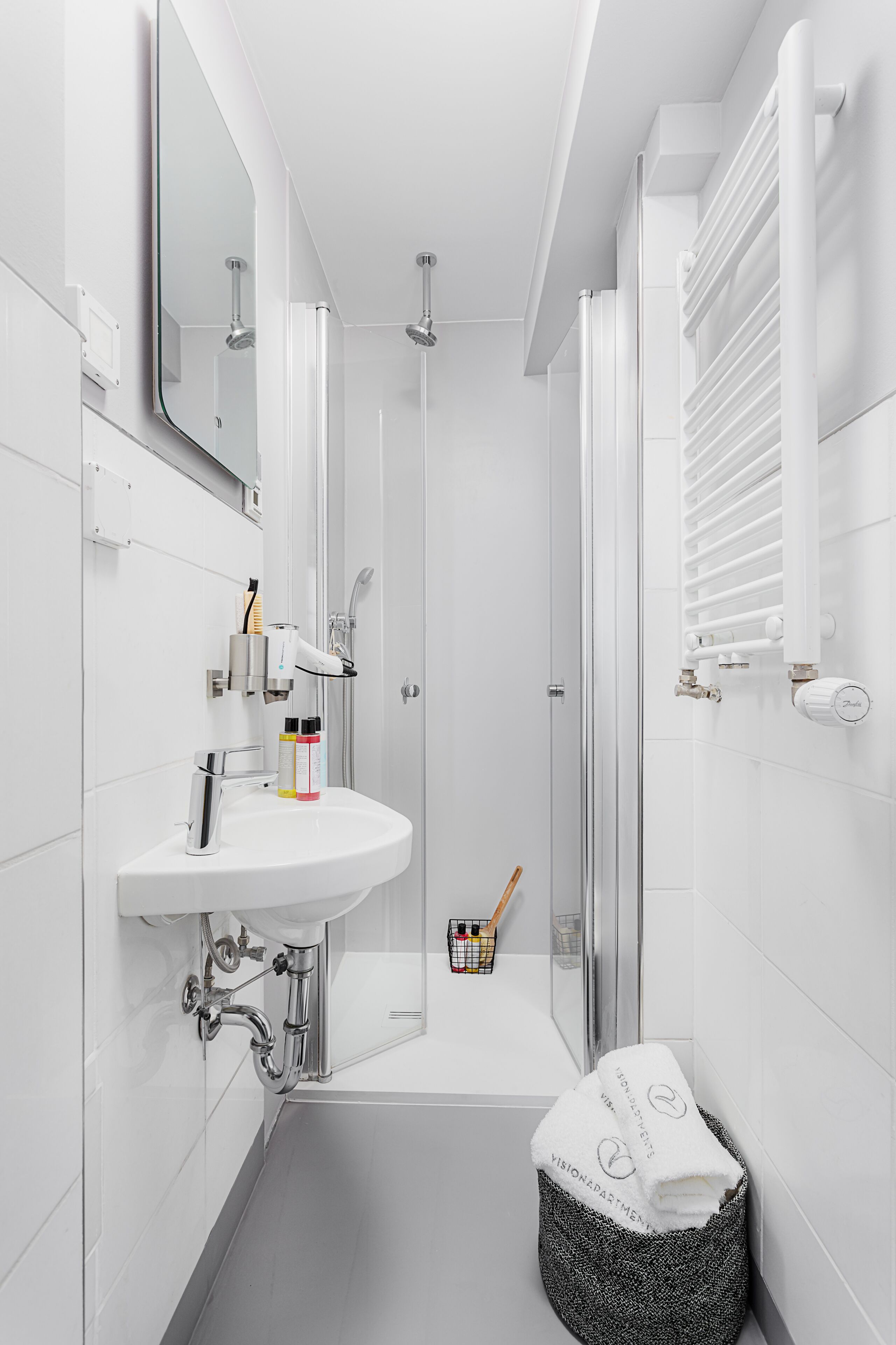 Shower, free toiletries, hair dryer, towels