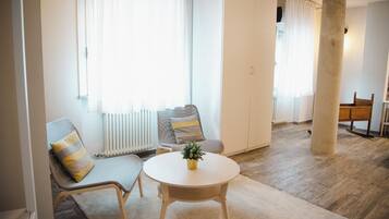 Quadrupla Junior, 1 camera da letto | Una scrivania, Wi-Fi gratuito, lenzuola