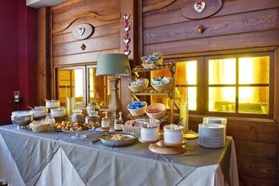 Hotel Rendez Vous