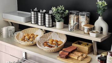 Desayuno continental todos los días (con cargo)