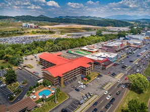 Aerial view - Americana Inn, a Travelodge by Wyndham (Pigeon Forge)