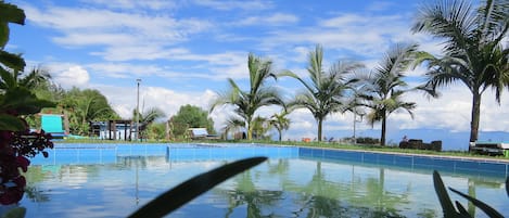 Piscina all'aperto