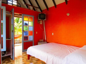 Minibar, schallisolierte Zimmer, Bügeleisen/Bügelbrett