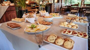 Desayuno buffet incluido todos los días