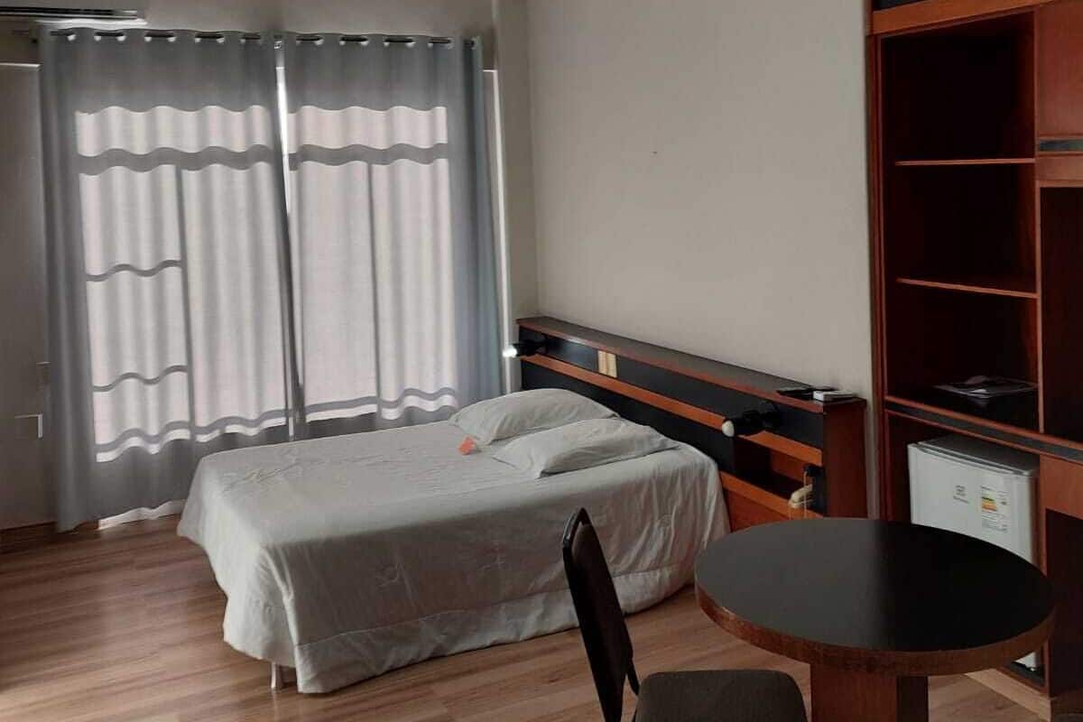 Executive Double Room | Bathroom | Shower, free toiletries, towels, soap