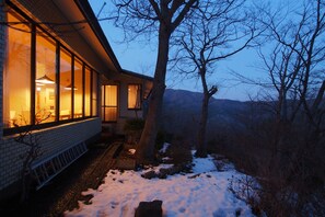 Property grounds - Hakone Gora Onsen Mizu no Kaori - Hostel (Hakone)