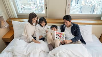 Deluxe Corner Twin Room (View Bath) for 3 People, Non Smoking