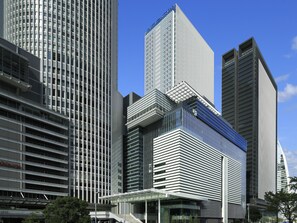 Exterior - Nagoya JR Gate Tower Hotel (Nagoya)