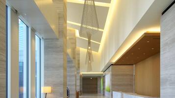 Pintu masuk interior