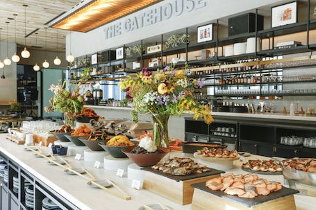 In-room safe, desk, blackout drapes, iron/ironing board. Nagoya JR Gate Tower Hotel