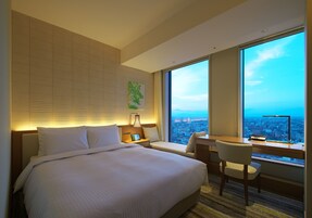 In-room safe, desk, blackout drapes, iron/ironing board
