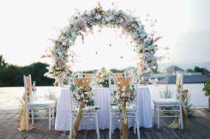 Outdoor wedding area - FOX Hotel Jimbaran Beach Bali (Jimbaran)