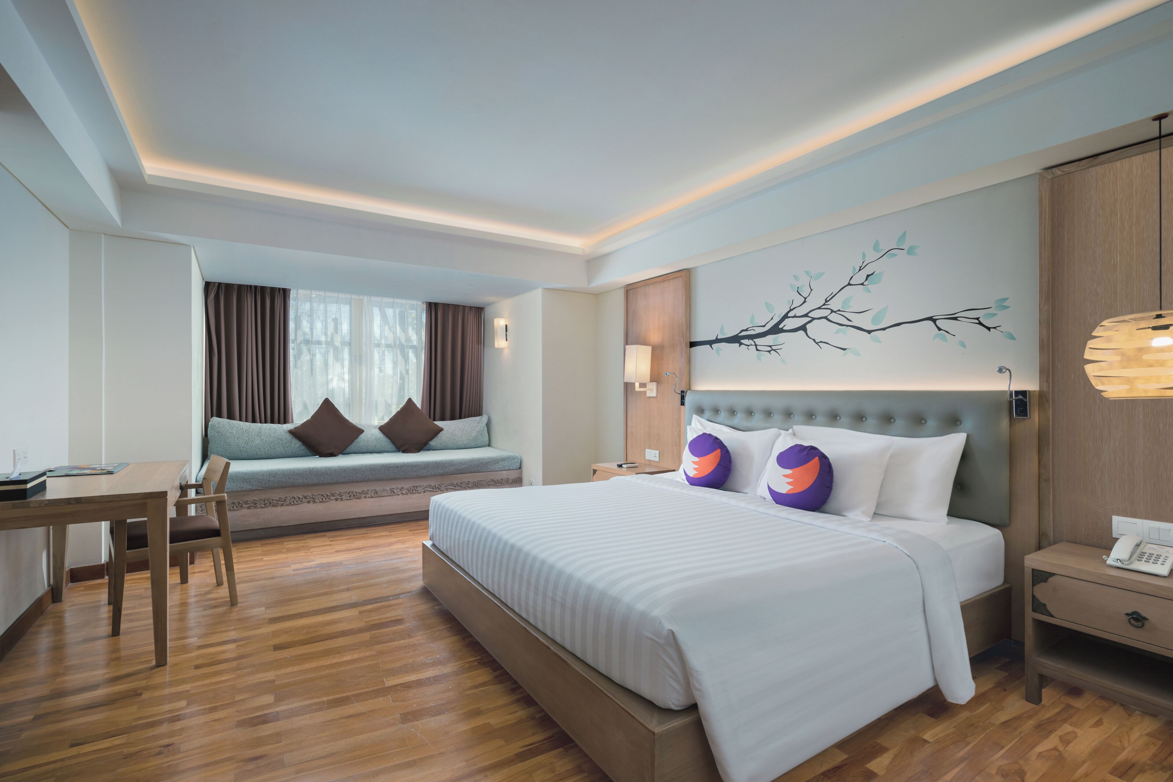 Minibar, in-room safe, individually decorated, individually furnished