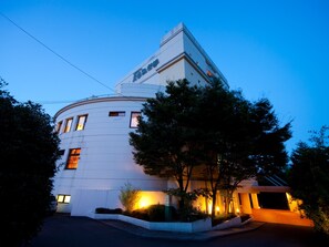Front of property – evening/night