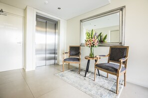 Lobby - Zappeion Apartments (West Perth)