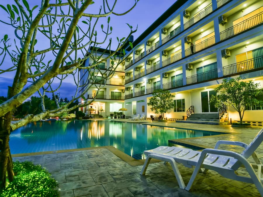 Outdoor pool, sun loungers