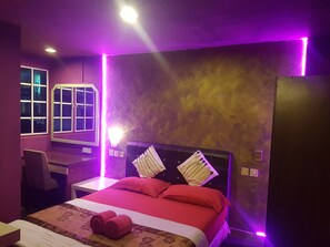 Kahden hengen huone (Budget) | Työpöytä, ilmainen Wi-Fi, vuodevaatteet