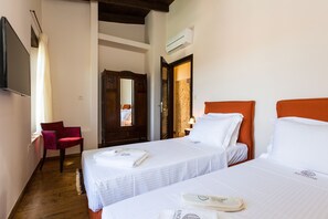 Luxury-Villa, 4 Schlafzimmer, eigener Pool (ΙΙ)