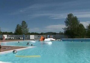 Außenpool (je nach Saison geöffnet)