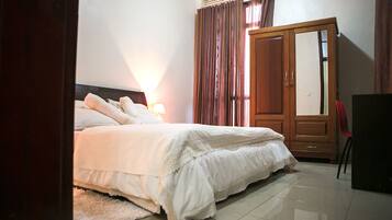 Executive-Zimmer | Businesscenter im Zimmer