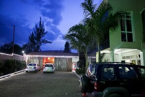 Ilmainen pysäköintipaikka