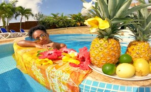 Outdoor pool, sun loungers