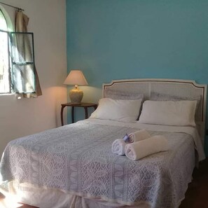 Standard Double Room | Free WiFi, bed sheets - Posada Don Salvador (San Antonio de Areco)