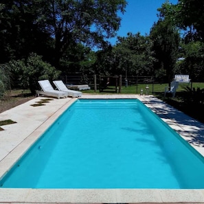Seasonal outdoor pool - Posada Don Salvador (San Antonio de Areco)