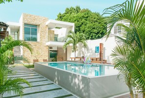 Piscina externa