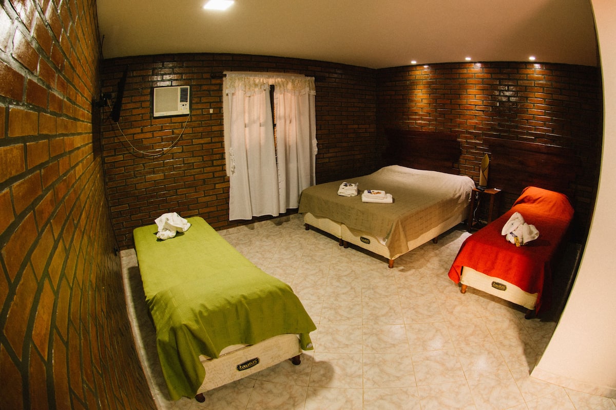Quadruple Room | WiFi (free)