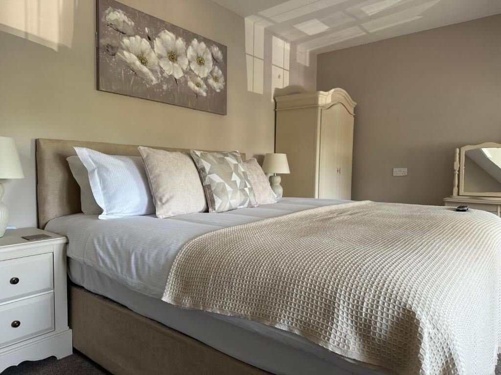 Double Room, Ensuite (Large Double)